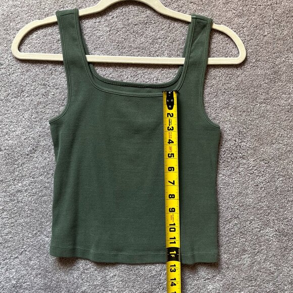 Old Navy Crop Square Neckline Tank Top - Picture 5 of 8